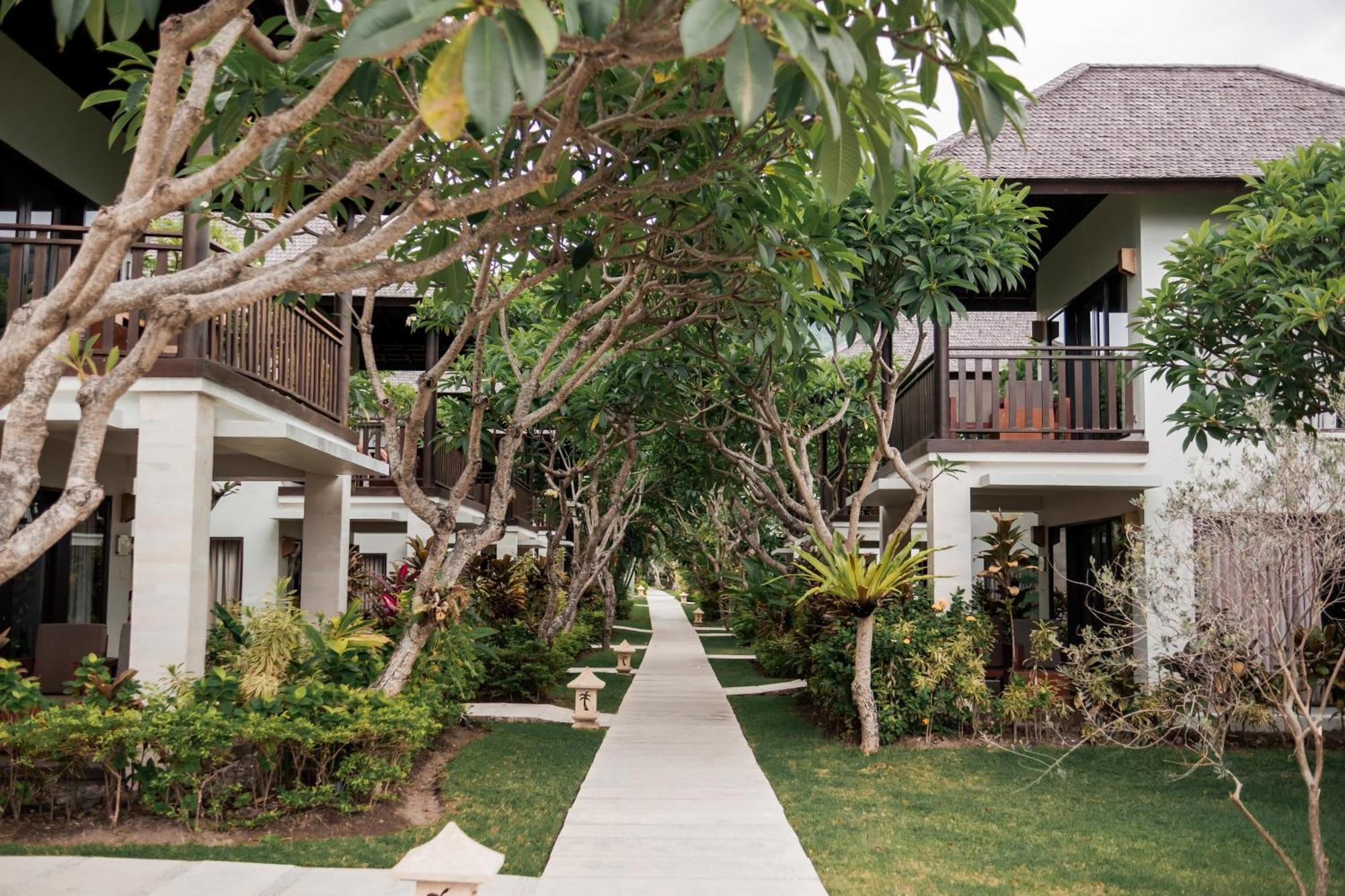 Living Asia Resort And Spa Senggigi Extérieur photo