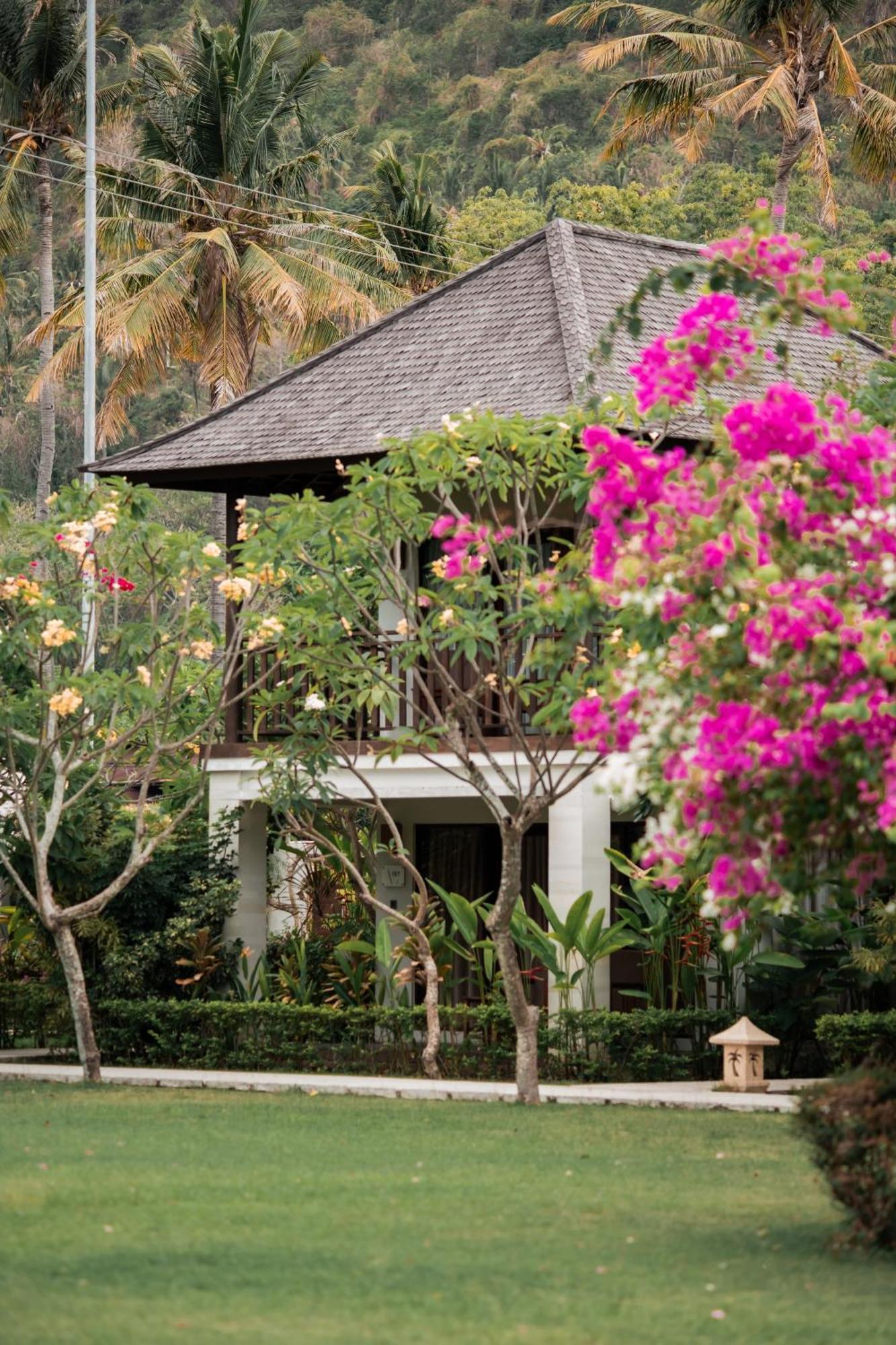 Living Asia Resort And Spa Senggigi Extérieur photo