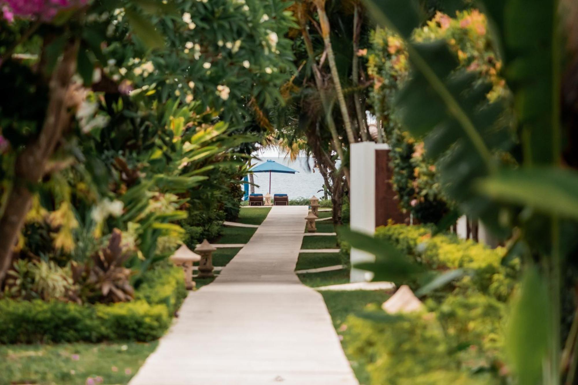 Living Asia Resort And Spa Senggigi Extérieur photo