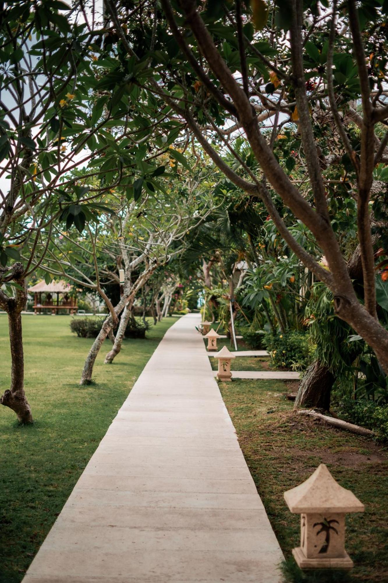 Living Asia Resort And Spa Senggigi Extérieur photo