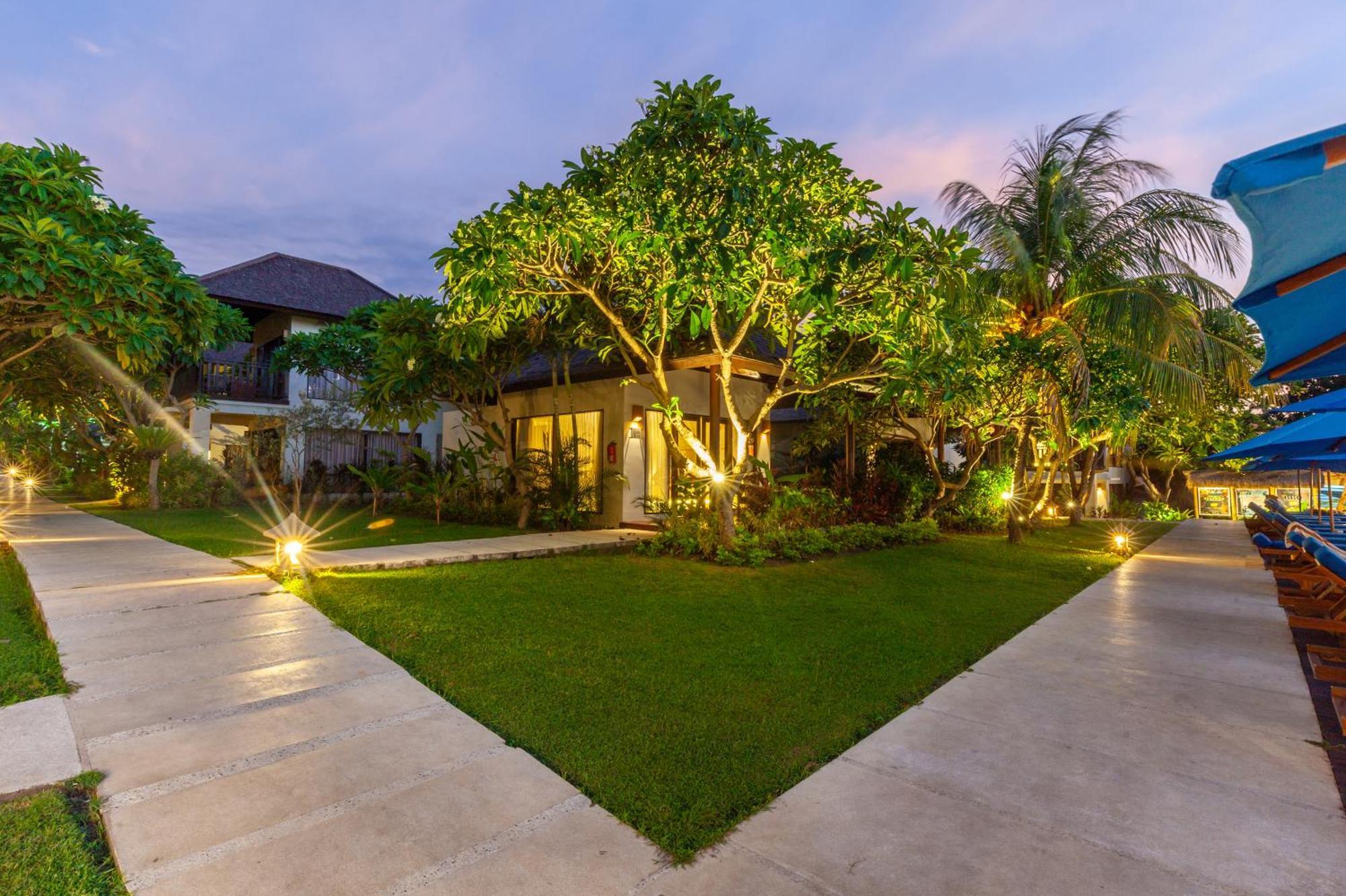 Living Asia Resort And Spa Senggigi Extérieur photo