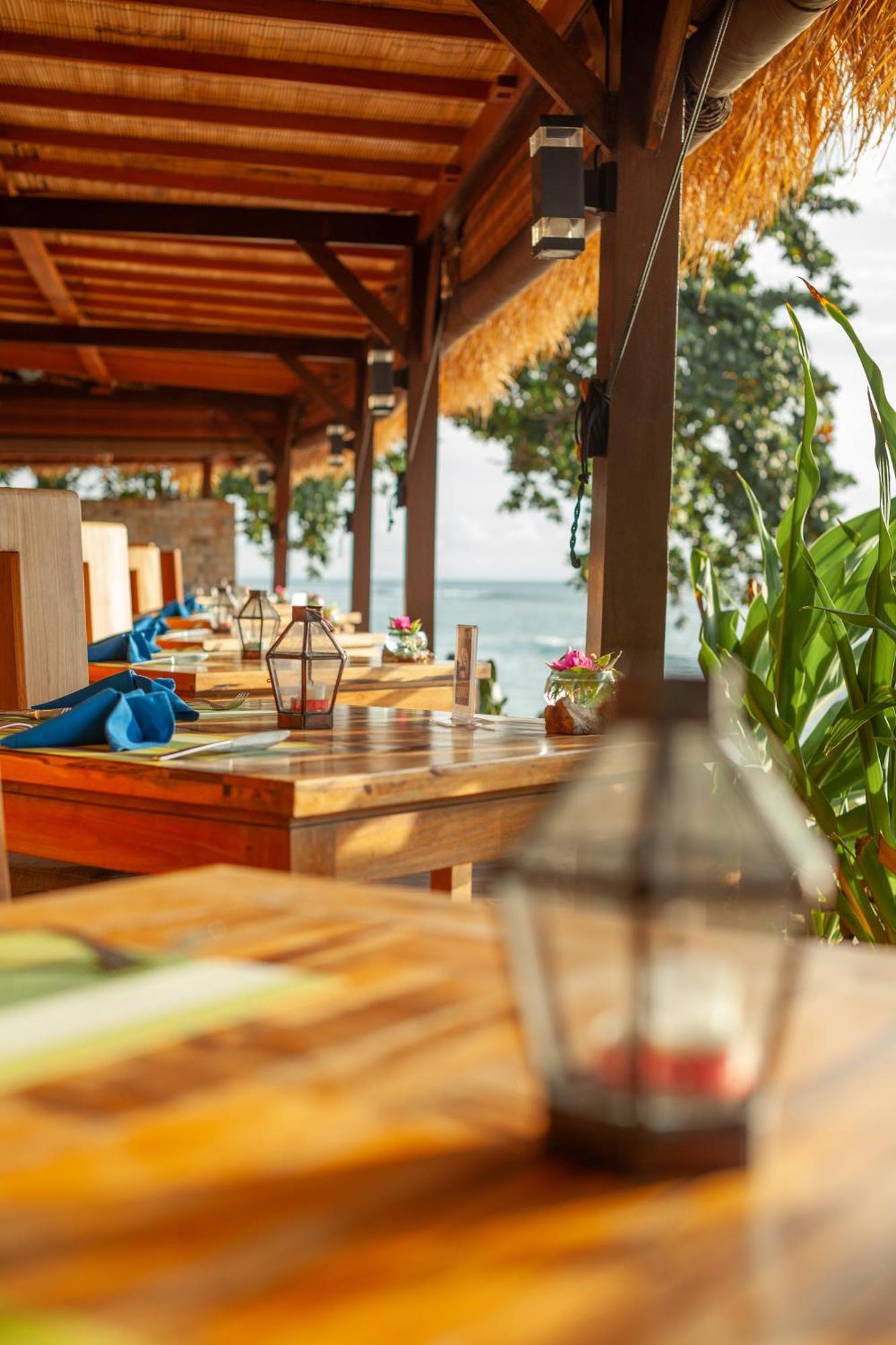 Living Asia Resort And Spa Senggigi Extérieur photo
