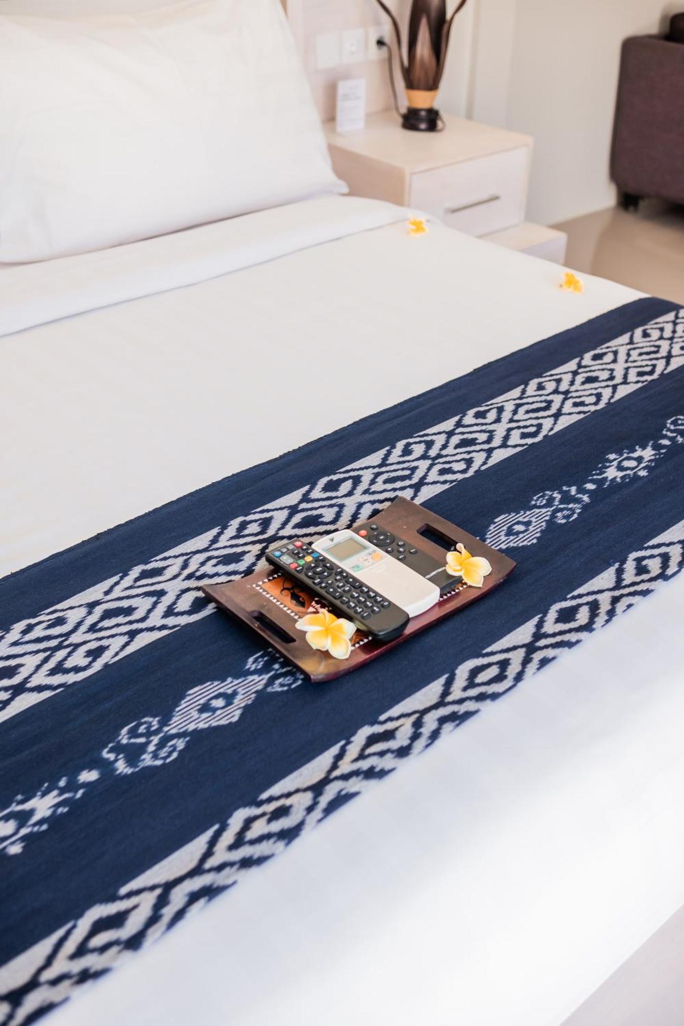 Living Asia Resort And Spa Senggigi Extérieur photo